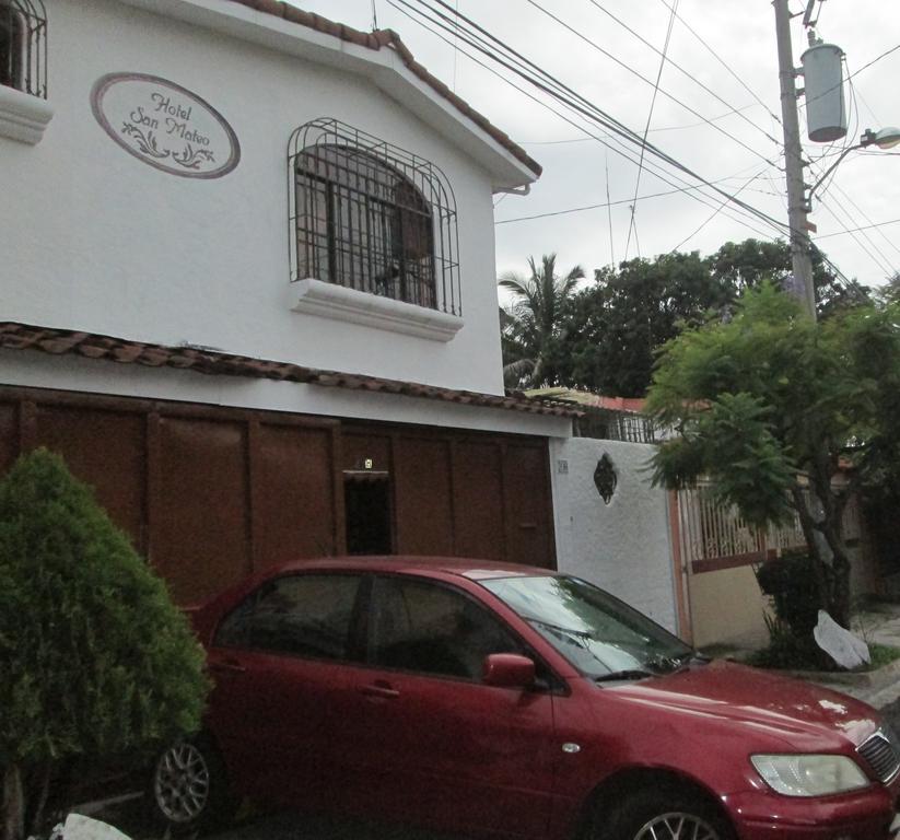Hotel San Mateo サンサルバドル 部屋 写真